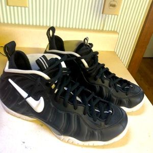 Nike foamposite pro size 10.5